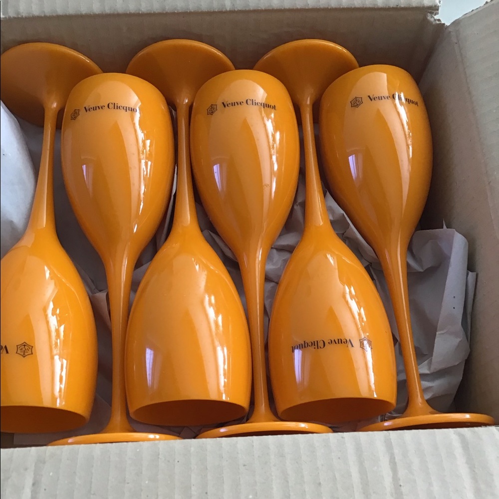 Champagne flutes